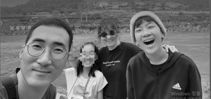 도현(오른쪽)이와 함께 찍은 가족사진. 이상훈씨 제공