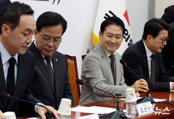 장동혁 대표의 미소