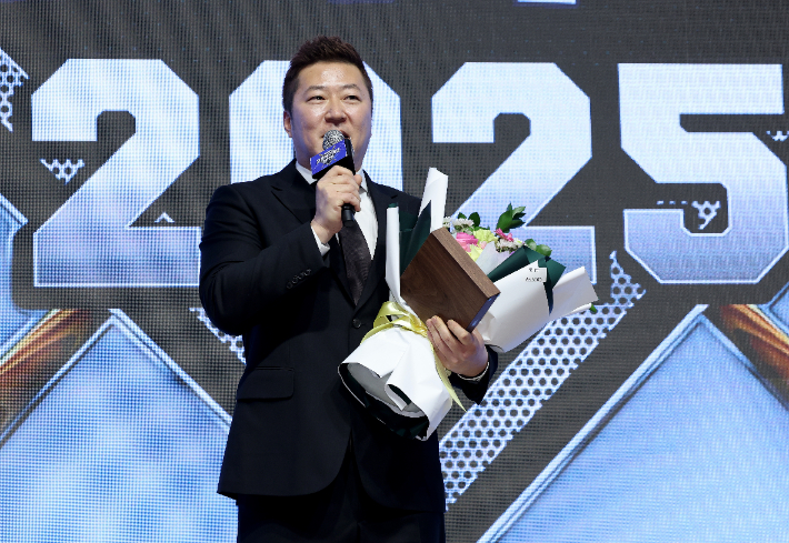 올해 KIA에서 뛴 최형우는 역대 최고령 골든 글러브를 노린다. 일간스포츠  