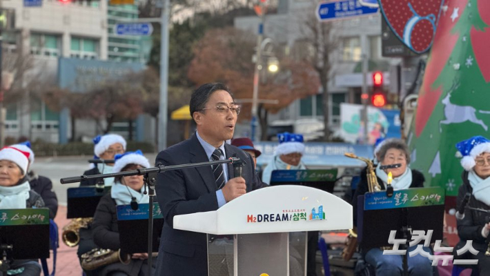 설교를 맡은 삼척시기독교연합회 고진용 회장. 최진성 아나운서