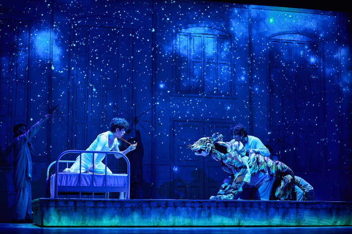 박정민의 '라이프 오브 파이' 공연 장면. 에스앤코 제공