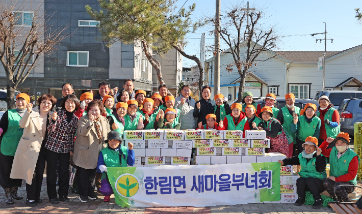 박완수 경남지사가 겨울철 취약계층 지원 현장을 점검했다. 경남도청 제공