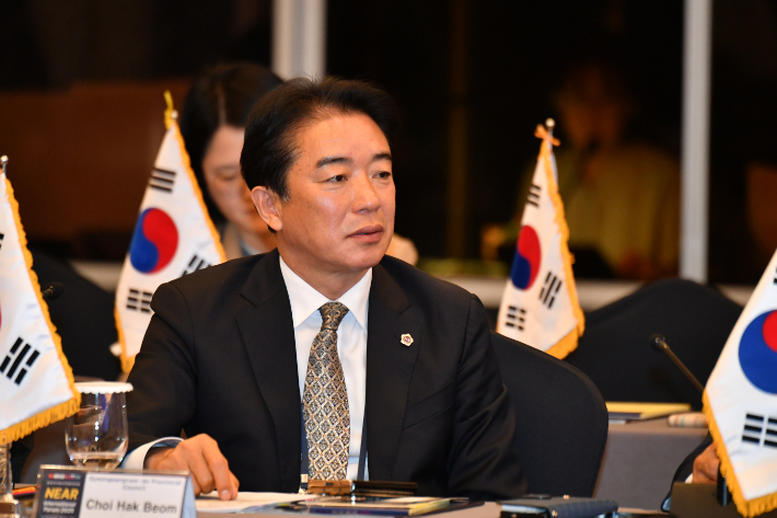 최학범 도의회 의장. 경남도의회 제공 