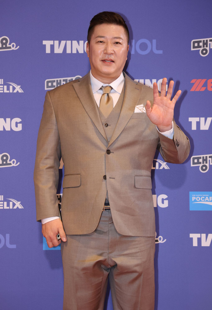 '2025 신한 SOL 뱅크 KBO 리그' 골든 글러브 시상식에 참석한 삼성 최형우. 삼성 라이온즈 