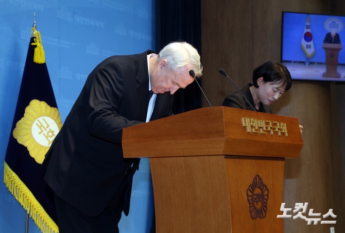 국힘 인요한, 의원직 사퇴 표명