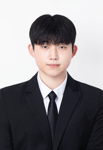 병원행정사 자격 시험에서 전국 수석을 차지한 임상현 학생. 고신대 제공