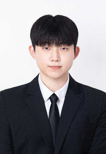 병원행정사 자격 시험에서 전국 수석을 차지한 임상현 학생. 고신대 제공