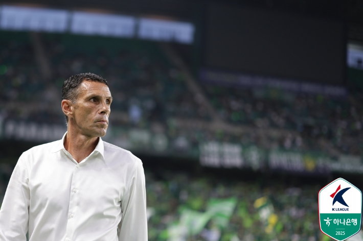 거스 포옛 감독. 한국프로축구연맹