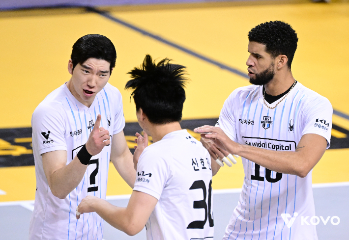 현대캐피탈 공격 3인방 허수봉(왼쪽부터), 신호진, 레오. KOVO 