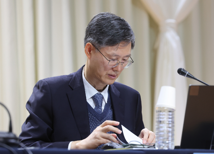 11일 서울 서초구 서울법원종합청사에서 문형배 전 헌법재판소 헌법재판관이 참석한 가운데 국민을 위한 사법제도 개편 공청회가 열리고 있다. 연합뉴스