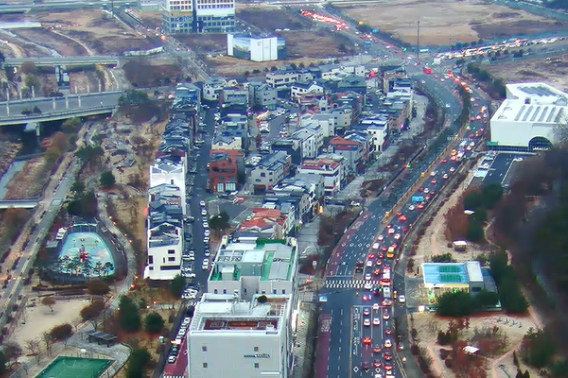 신호관리 체계 정비 후 왕산들 교차로 모습. 경기남부경찰청 제공