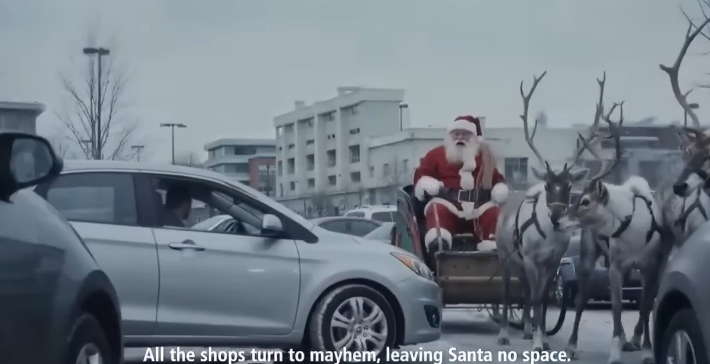 네덜란드 맥도날드가 제작한 AI 기반 크리스마스 광고의 한장면. 연합뉴스