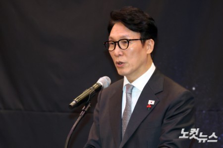 축사하는 김민석 국무총리