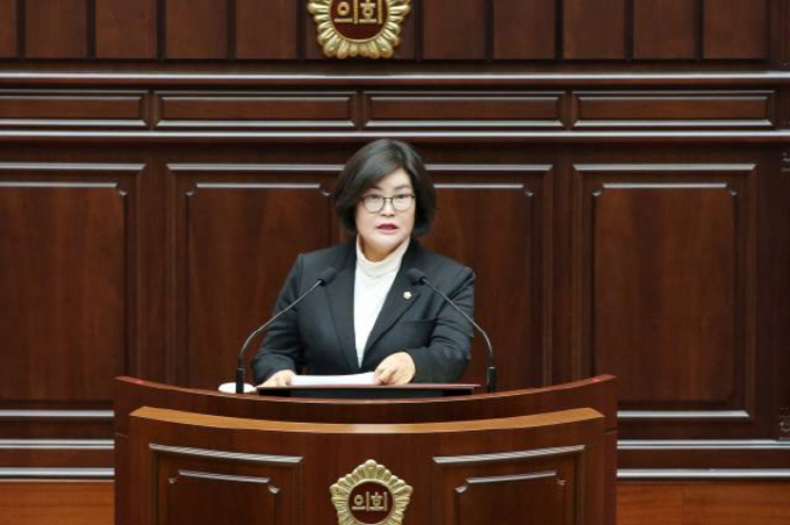 임말숙·김광명·최도석·이승연 부산시의원이 발의한 취약계층 부동산 조례안 등이 잇따라 상임위 통과. 사진은 임말숙 시의원. 부산시의회 제공