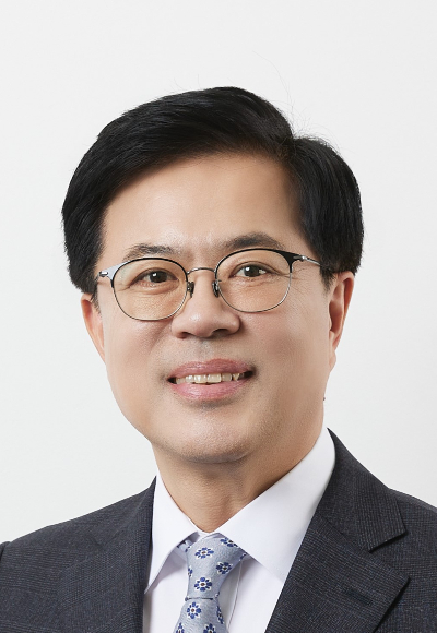 정재연 강원대학교 총장. 강원대 제공