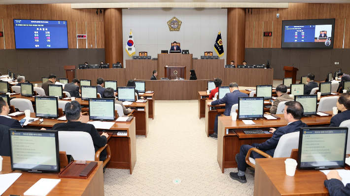 15일 열린 제362회 정례회 제4차 본회의. 충남도의회 제공