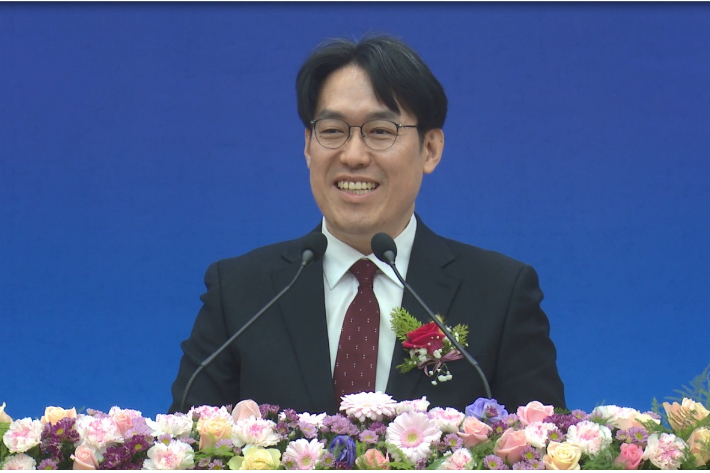 청주은광교회 김영신 위임목사