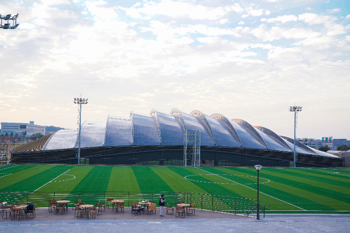 코리아 풋볼 파크 실내훈련장 전경. 천안시 제공