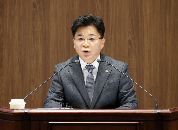 5분 발언을 통해 '미식 관광'을 강조한 김민수 충남도의회 의원. 충남도의회 제공