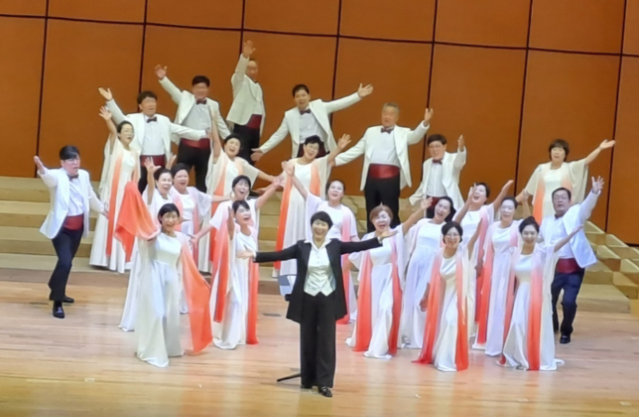 루아흐 미션 콰이어 창단 연주회 모습. 주연희 목사 제공