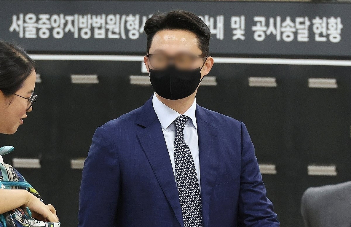 법원 출석하는 윤영호 전 통일교 세계본부장. 연합뉴스