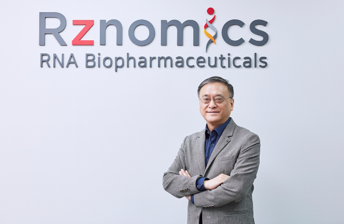 이성욱 교수(알지노믹스 대표·대학원 생명융합공학과). 단국대 제공