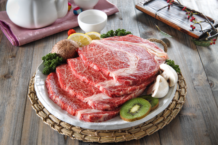 APEC 정상 만찬에 제공된 '경주천년한우'. 경주시 제공