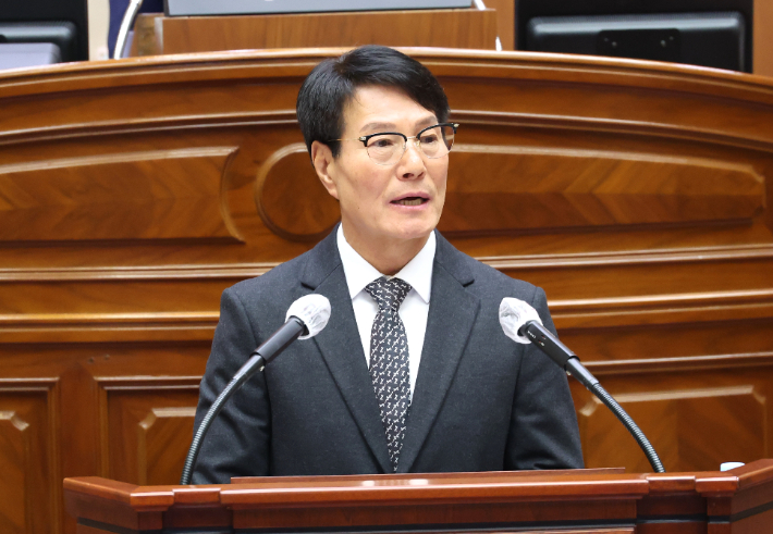 최명철 전주시의원이 18일 제425회 정례회에서 5분 자유발언을 하고 있다. 전주시의회 제공