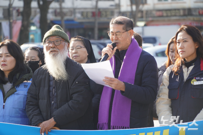 연대 발언을 하는 문성철 이태원참사 유가족협의회 전북지부장. 심동훈 기자