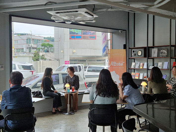 '욕봤데이 감성투어' 등 경남 관광기업 협업…6만 명 방문 성과