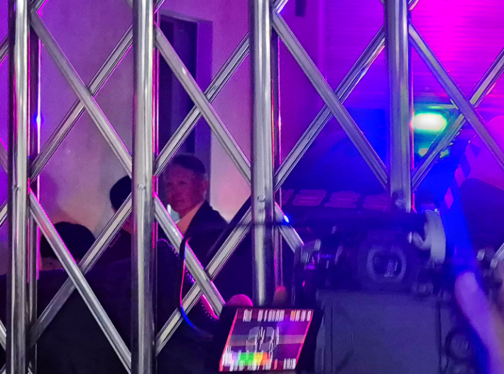 윤석열 전 대통령이 지난 18일 서울 용산구 중앙지역군사법원에서 열린 여인형 전 방첩사령관의 내란 중요임무 종사 혐의 재판에 증인으로 출석하는 모습. 연합뉴스