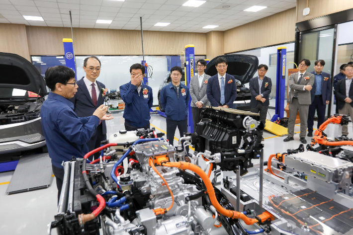 현대자동차 현장형 EdgeCam 모습. 울산대 제공