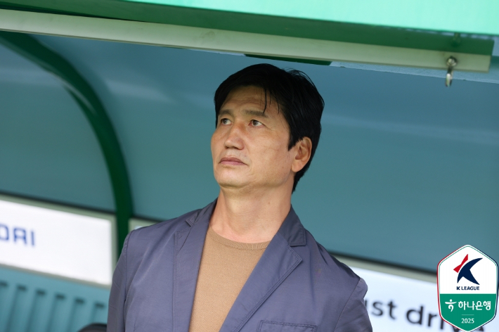 정정용 감독. 한국프로축구연맹