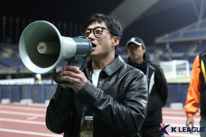 이정효 감독. 한국프로축구연맹