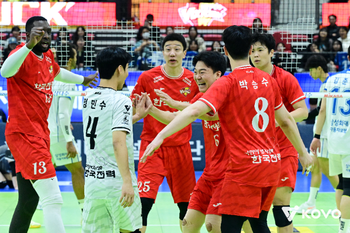 한국전력 승리. 한국배구연맹