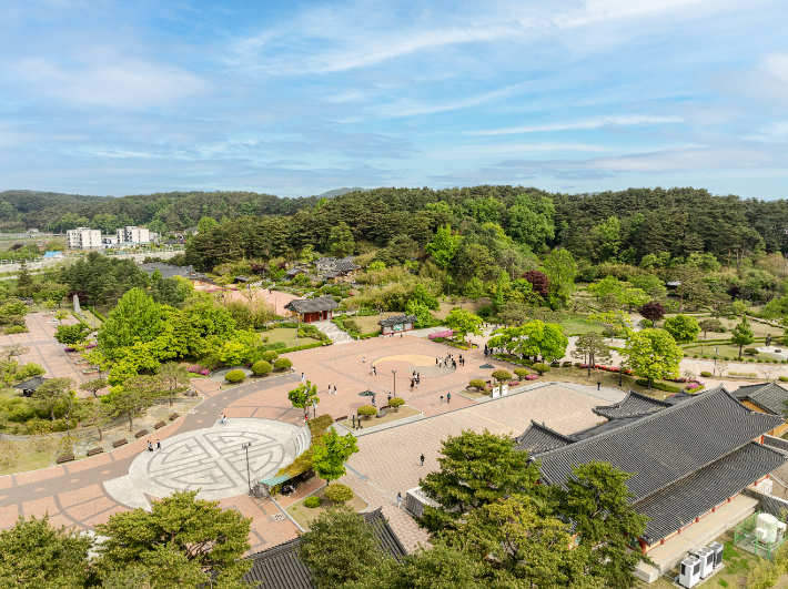 오죽헌·시립박물관 전경. 강릉시 제공