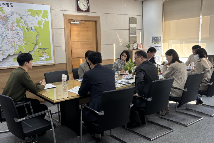 광주광역시는 지난 22일 시청에서 제3차 적극행정위원회를 열고 올해 하반기 적극행정 우수사례 5건을 선정해 발표했다. 광주시 제공