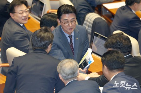 무제한 토론 마친 노종면 의원