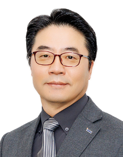 우흥명(강원대 수의학과 교수) 강원대학교 5대 교수회장. 강원대 제공