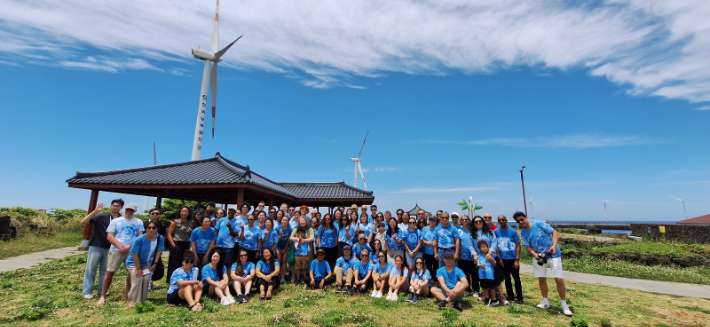 해외입양인 초청행사. 제주관광공사 제공