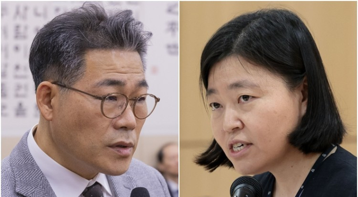 백해룡 경정과 임은정 서울동부지검장. 연합뉴스