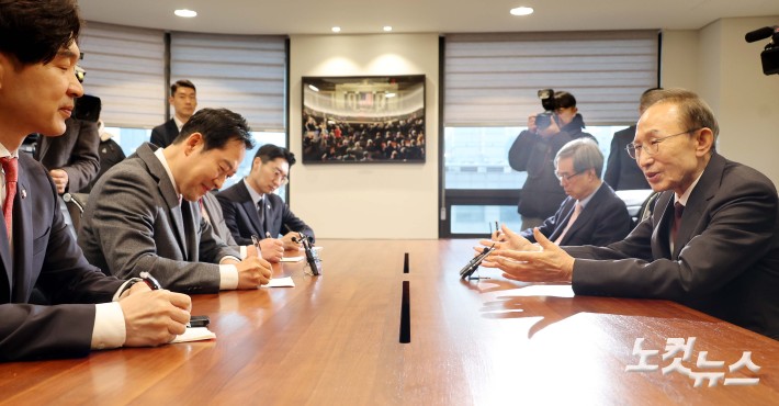 장동혁, 새해 맞아 MB 예방…당 쇄신안 등 조언 구해