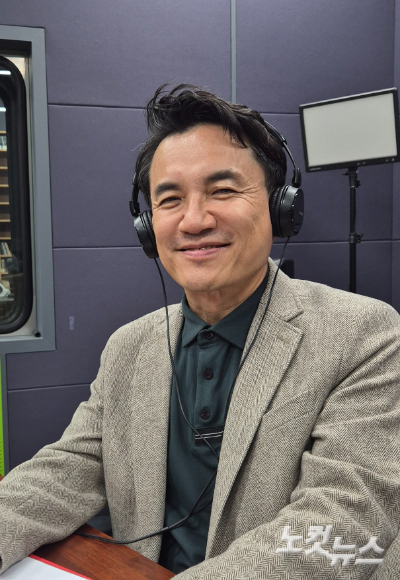 강원CBS.강원영동CBS 시사프로그램 <최진성의 위클리오늘>에 출연한 김진태 강원특별자치도지사. 강민주 PD