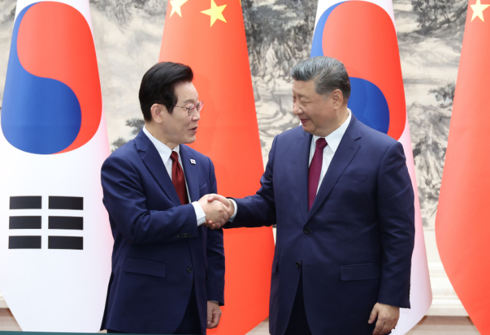 악수하는 한-중 정상. 연합뉴스