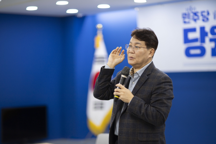 변성완 더불어민주당 부산시당위원장. 민주당 제공