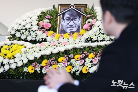 6일 서울 중구 충무로 서울영화센터에 배우 고 안성기를 추모하는 공간이 마련돼 있다.