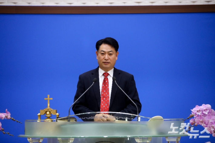 대표회장 임홍길 목사가 신년 감사예배에서 환영사를 전하고 있다. 최화랑 기자
