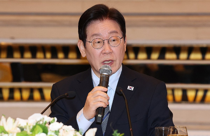 중국을 국빈방문 중인 이재명 대통령. 연합뉴스