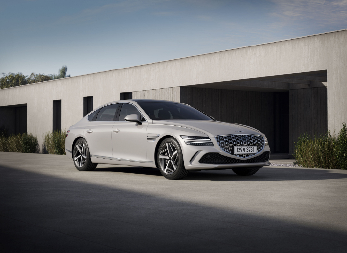 2026 G80 바트나 그레이. 제네시스 제공