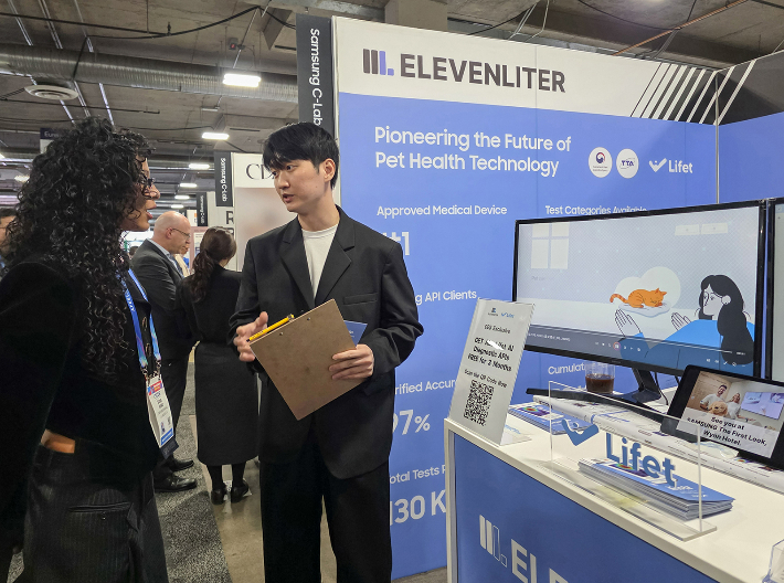 삼성전자가 CES 2026이 열리는 미국 라스베이거스 베네시안 엑스포 유레카 파크에 C랩(C-Lab) 전시관을 마련하고, 총 15개 스타트업과 함께 혁신 기술을 선보이고 있다. 삼성전자 제공